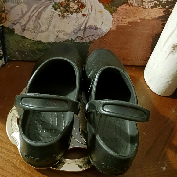 πππππCROCS Classic Black Ladyπ©΄π Size 7 ,Nice Gift Giving Item.π’π€β΅π£ - Picture 11 of 15
